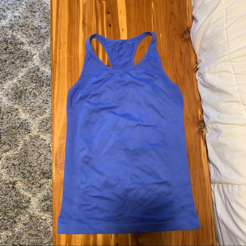 Fabletics tank - Picture 2 of 3